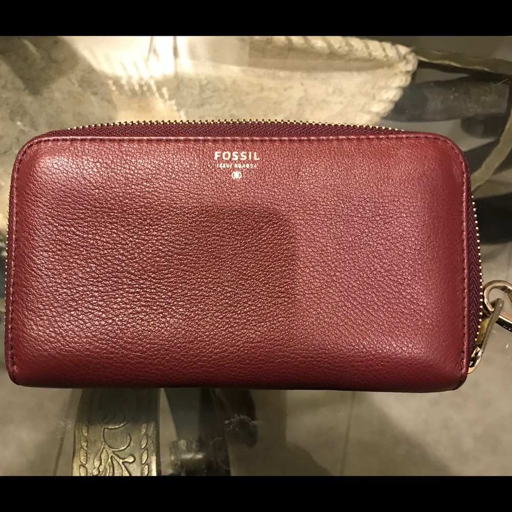 Fossil leather zip around wallet